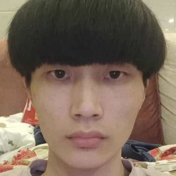 河南31岁单身帅哥真诚找对象-香港征婚相亲网