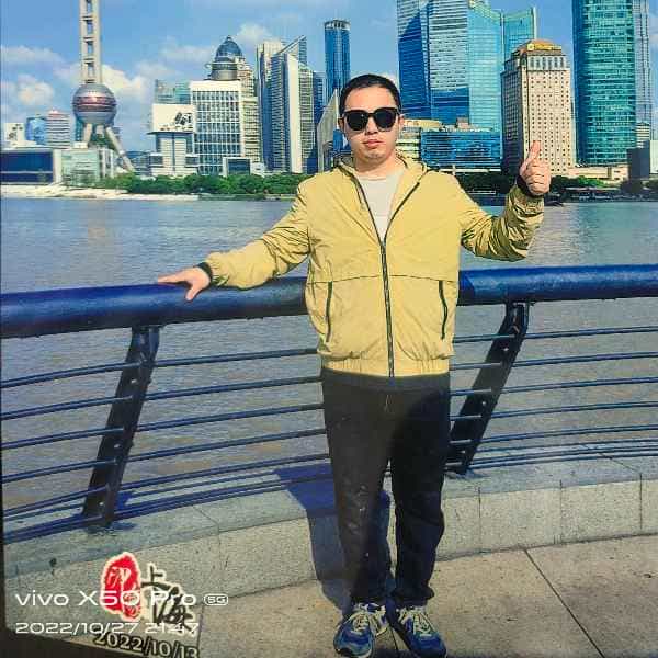 江苏32岁单身帅哥真诚找对象-香港征婚相亲网