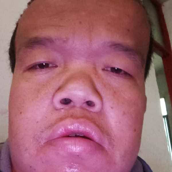 湖南34岁单身帅哥真诚找对象-香港征婚相亲网