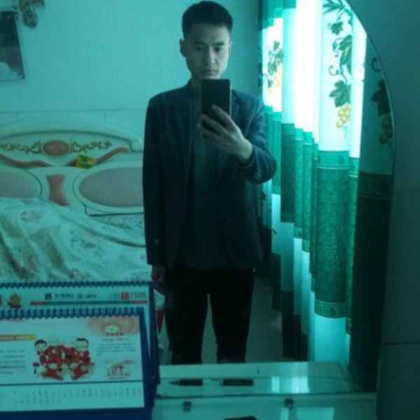 四川34岁单身帅哥真诚找对象-香港征婚相亲网