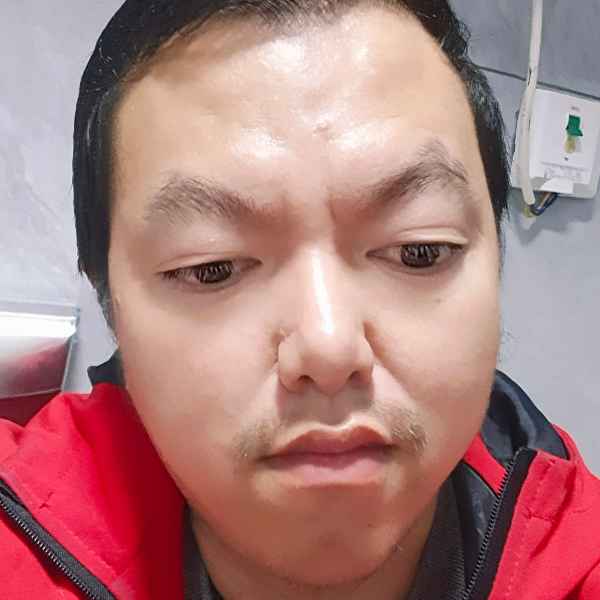 江苏36岁单身帅哥真诚找对象-香港征婚相亲网
