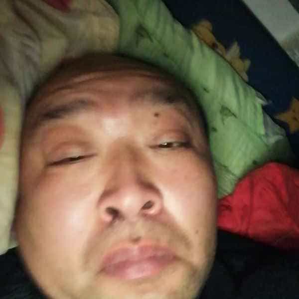 湖北34岁单身帅哥真诚找对象-香港征婚相亲网