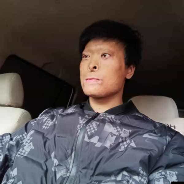河南33岁单身帅哥真诚找对象-香港征婚相亲网
