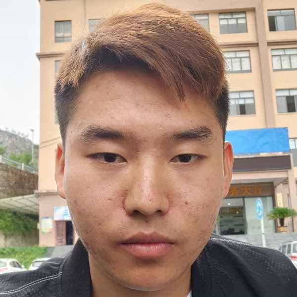 湖南23岁单身帅哥真诚找对象-香港征婚相亲网