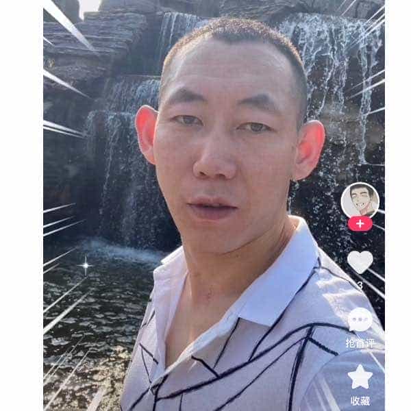 内蒙古32岁单身帅哥真诚找对象-香港征婚相亲网