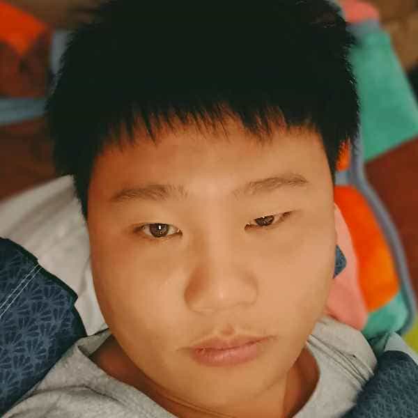 河南30岁单身帅哥真诚找对象-香港征婚相亲网