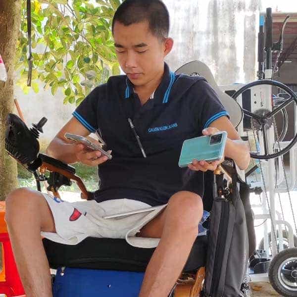 广东28岁单身帅哥真诚找对象-香港征婚相亲网