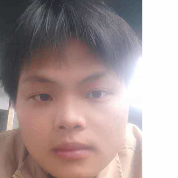 河南20岁单身帅哥真诚找对象-香港征婚相亲网