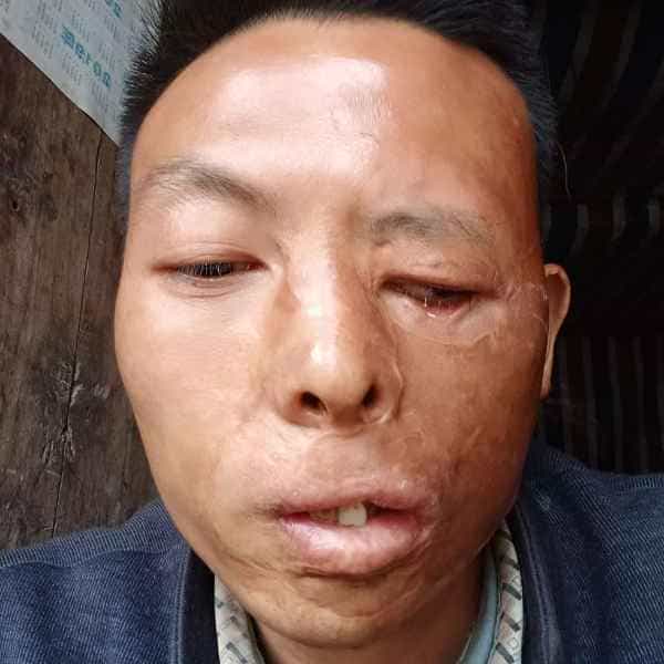 四川33岁单身帅哥真诚找对象-香港征婚相亲网
