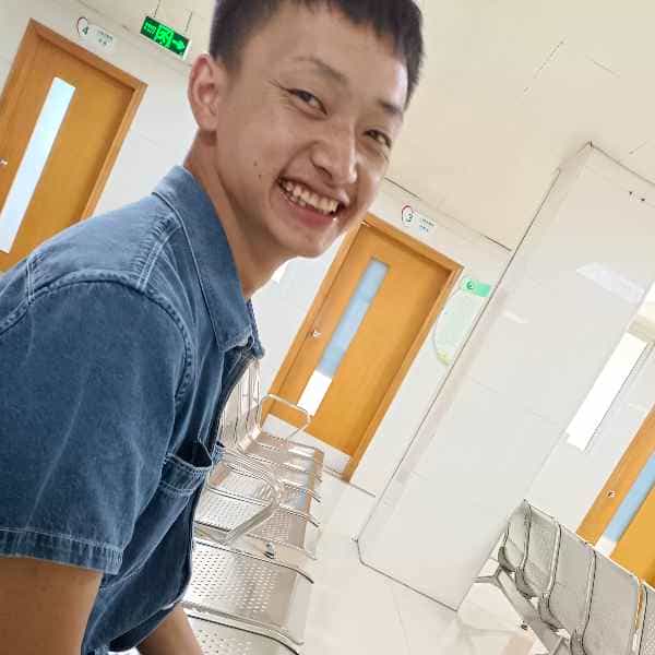 四川26岁单身帅哥真诚找对象-香港征婚相亲网