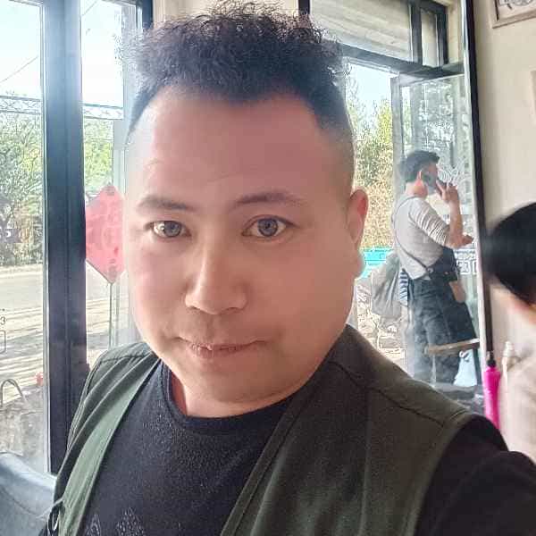 山东34岁单身帅哥真诚找对象-香港征婚相亲网