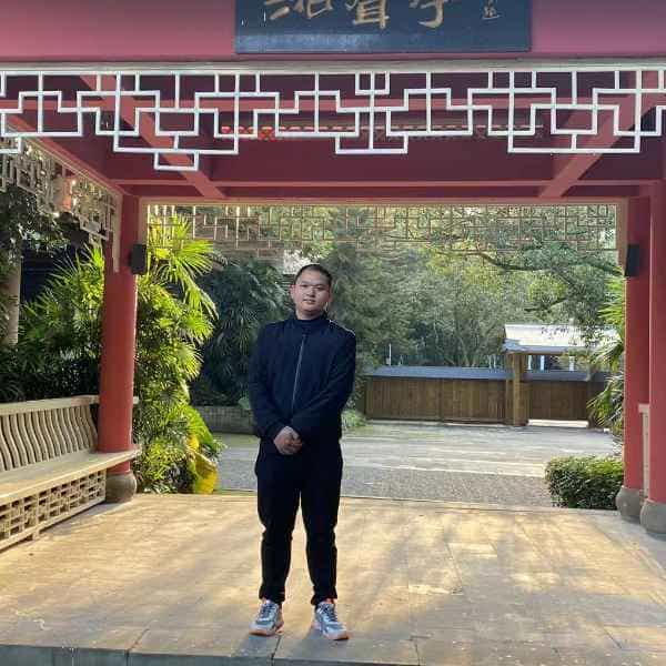 重庆30岁单身帅哥真诚找对象-香港征婚相亲网