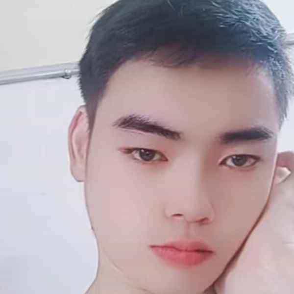河南31岁单身帅哥真诚找对象-香港征婚相亲网