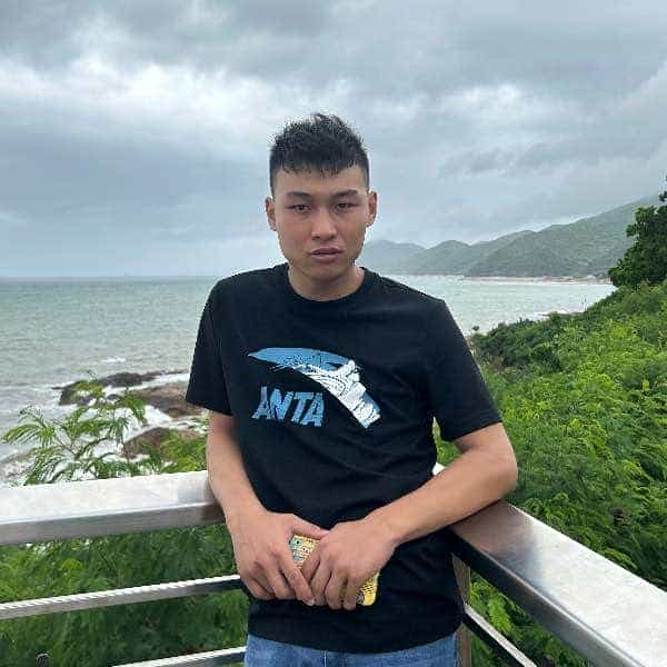 山东27岁单身帅哥真诚找对象-香港征婚相亲网
