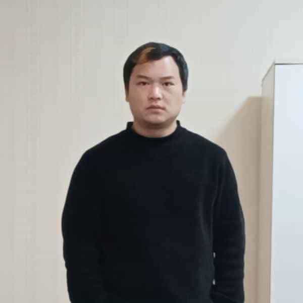 四川32岁单身帅哥真诚找对象-香港征婚相亲网