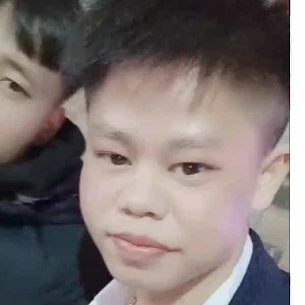 广西34岁单身帅哥真诚找对象-香港征婚相亲网