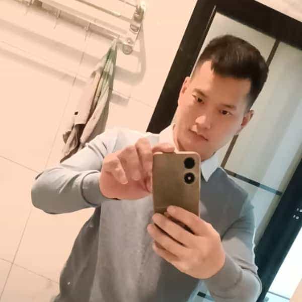 河南31岁单身帅哥真诚找对象-香港征婚相亲网