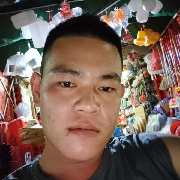 广东29岁单身帅哥真诚找对象-香港征婚相亲网