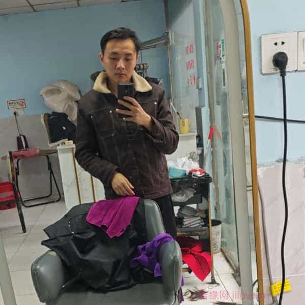 四川29岁单身帅哥真诚找对象-香港征婚相亲网