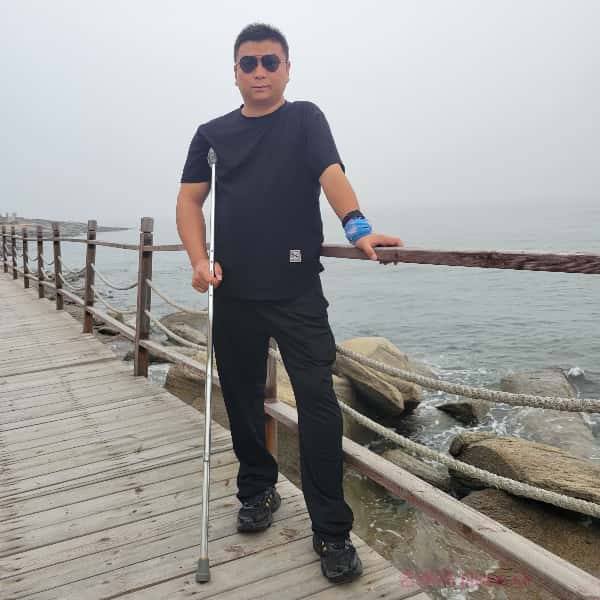 山西34岁单身帅哥真诚找对象-香港征婚相亲网